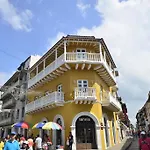 Balcones 205